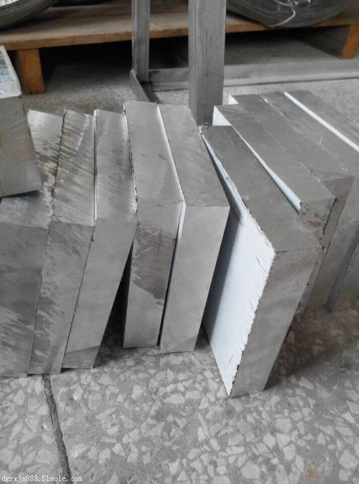 东莞市睿轩金属材料有限公司 产品展厅 >专营7075铝板 中厚耐磨航空