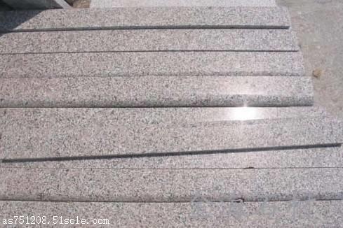 新款斜边芝麻灰火烧板直销 芝麻灰厂家热销