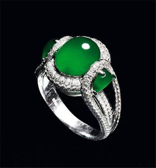 玻璃种满绿翡翠价格怎么样