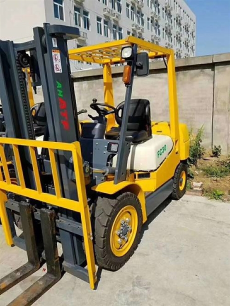 全新半价转让atf合力3吨叉车