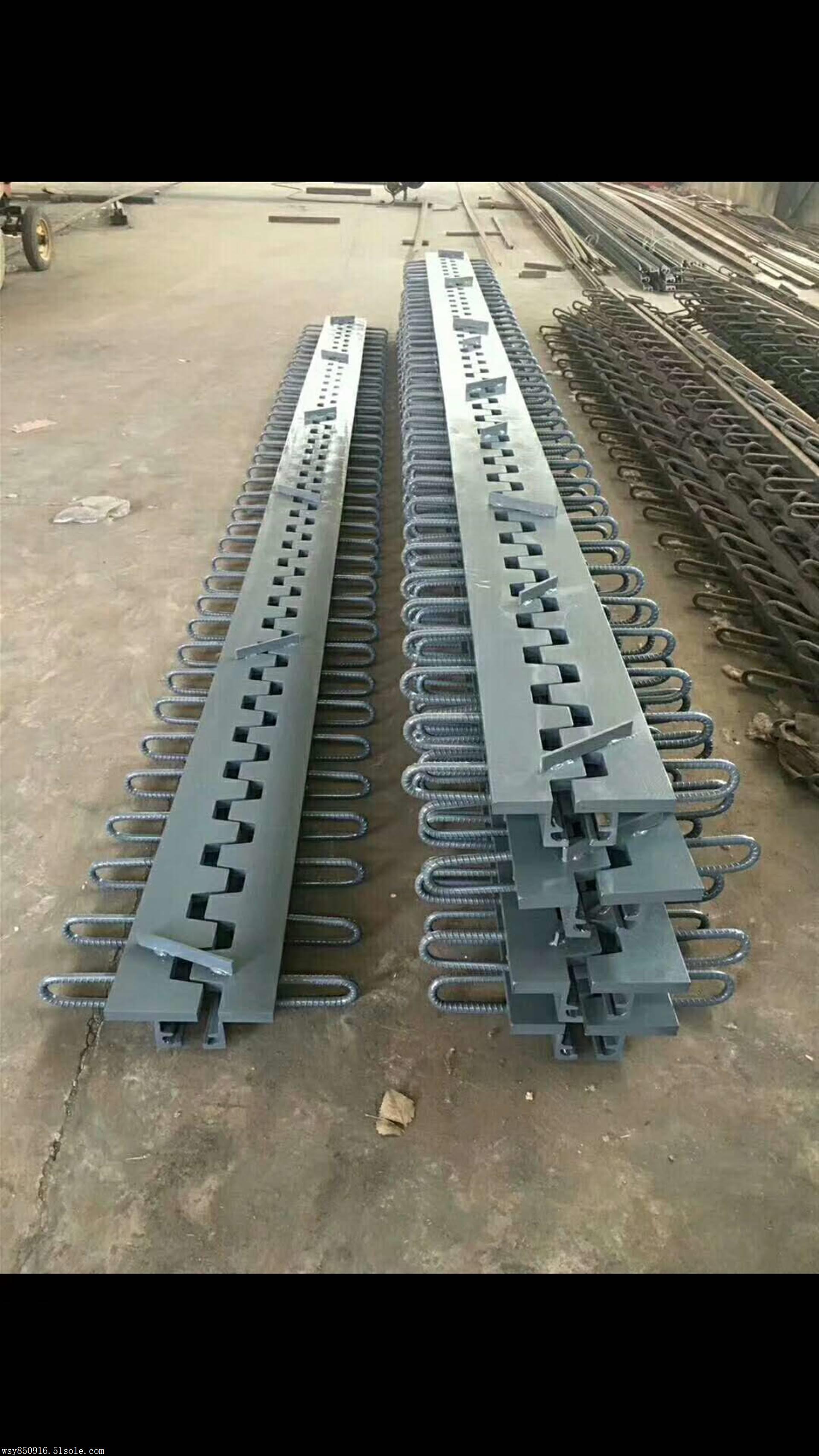 公路桥梁伸缩缝规范