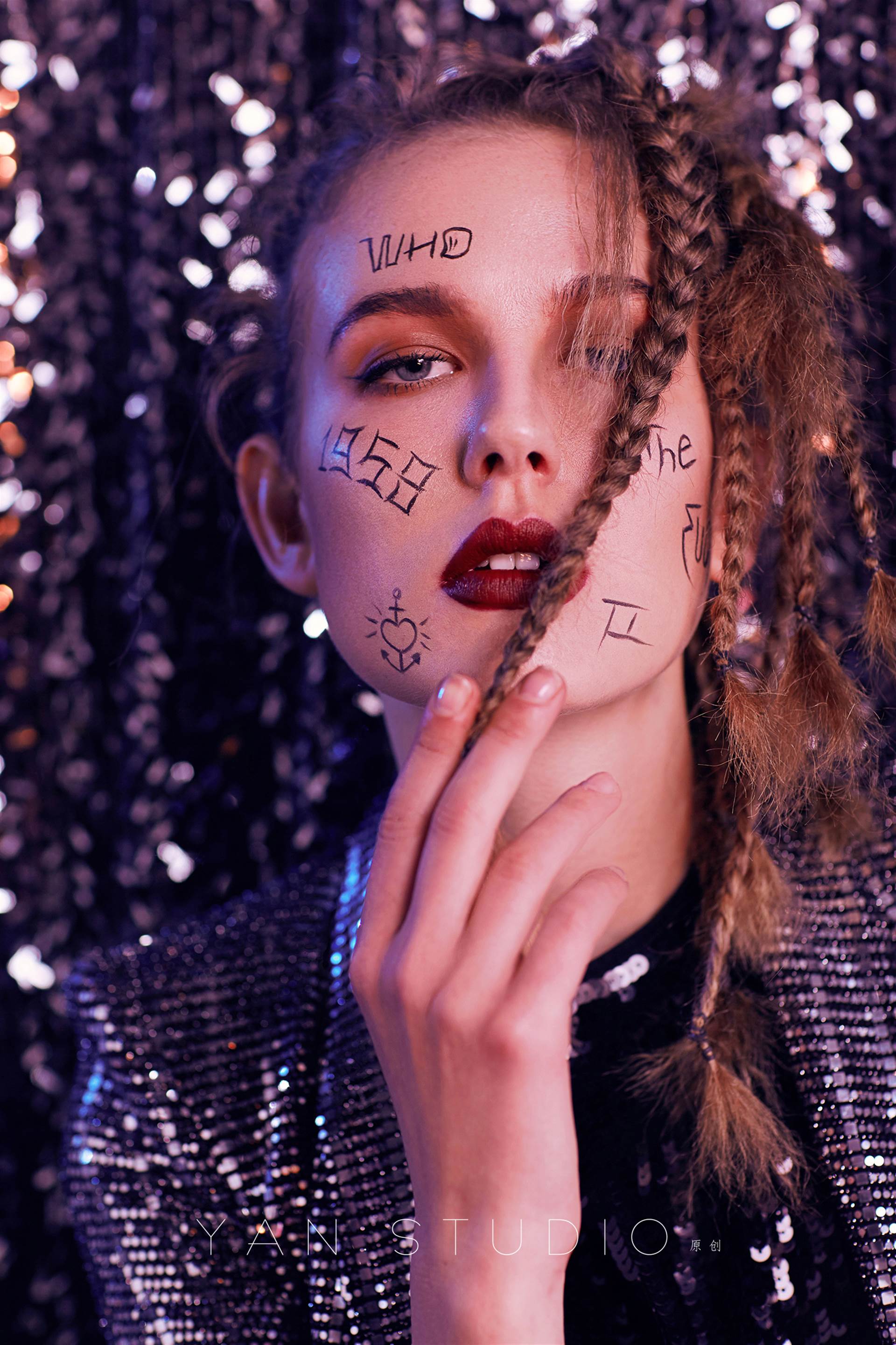 欧美橘色眼妆画法 蒙自严鸿化妆培训学校