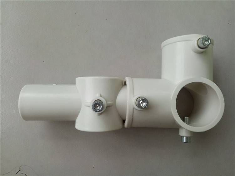 钢管防护栏连接件 临边防护配件楼梯防护栏杆连接件塑料件48管