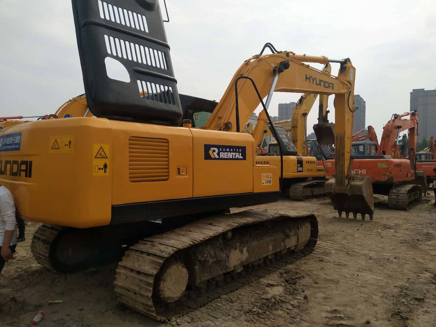 >9成新二手挖掘机现代215中小型挖掘机三大件质保包送    二手挖机全