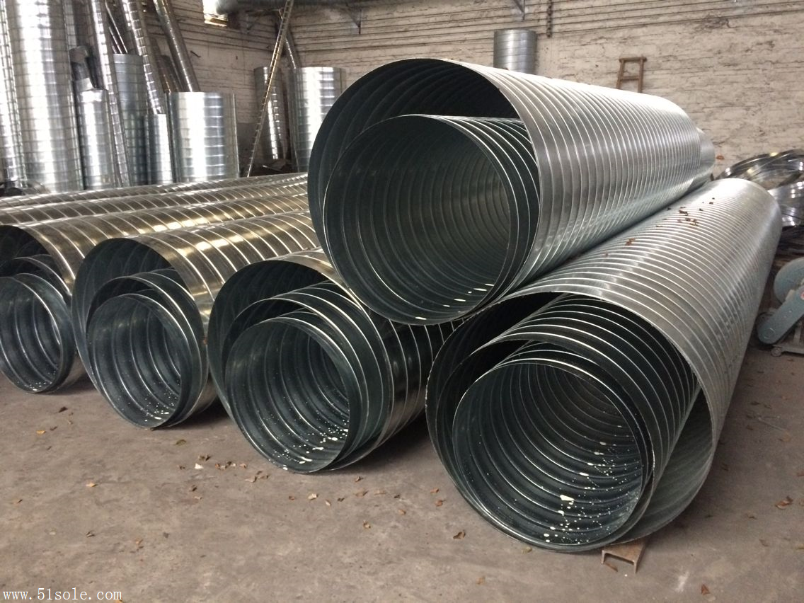 白铁镀锌螺旋风管加工圆形通风管道镀锌风管制作排烟管风管设