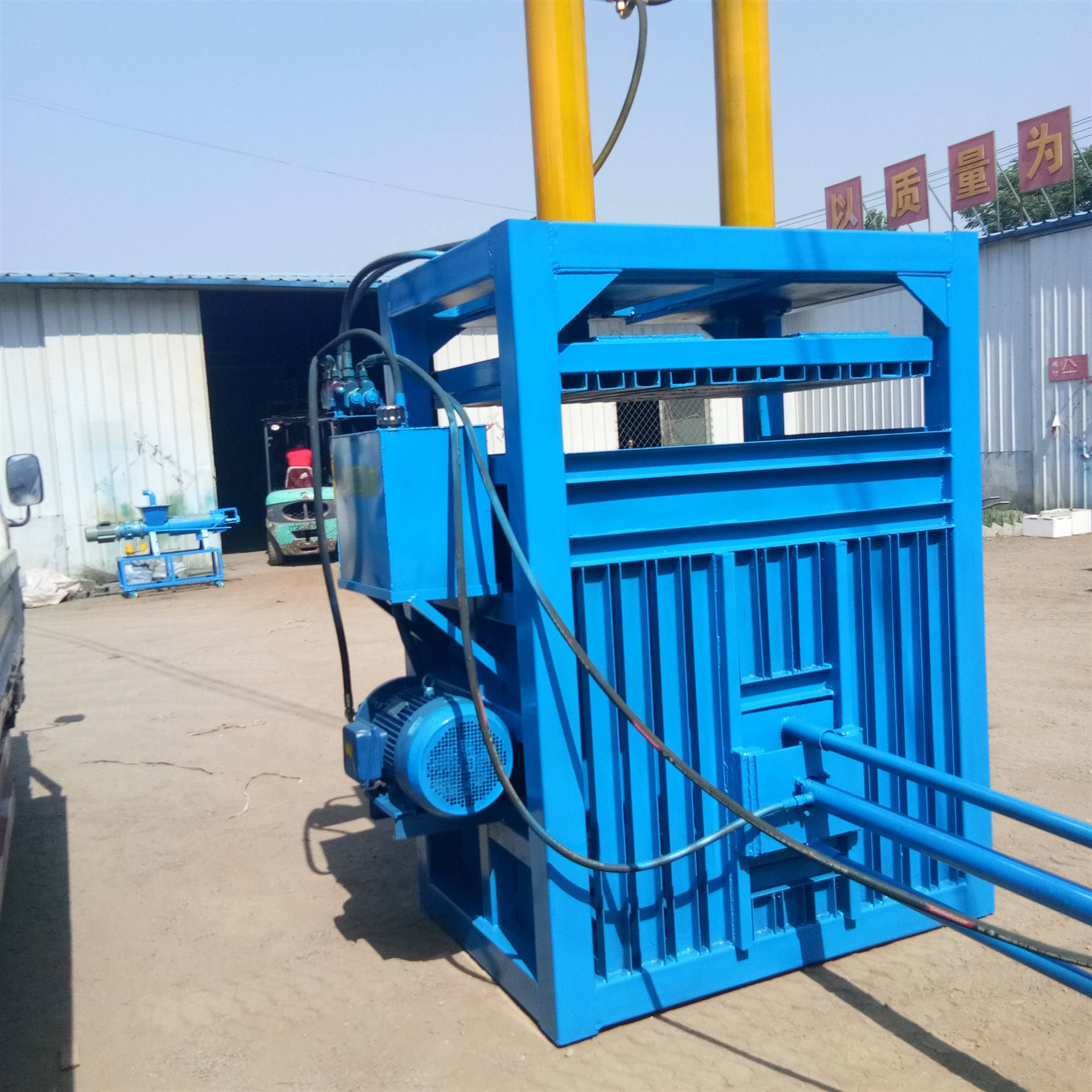 液压塑料瓶打包机免费试机废纸纸箱打包成型机科锦