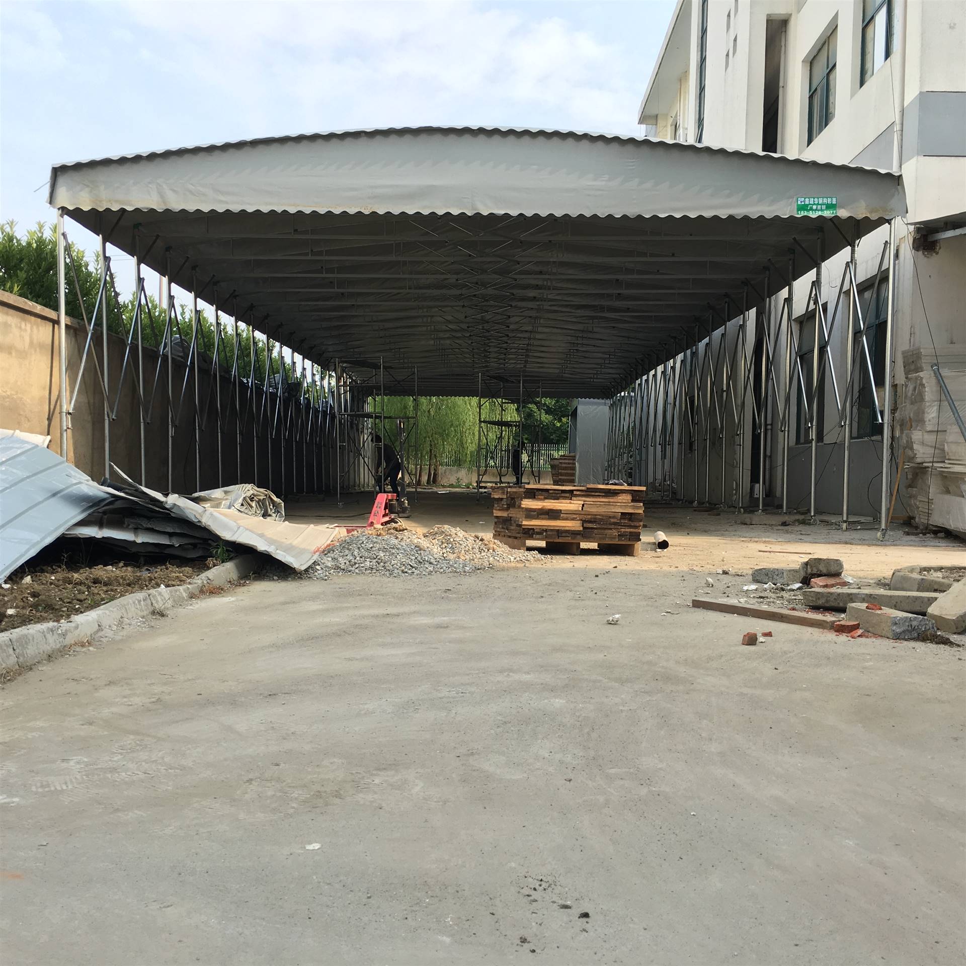 嘉兴市海盐县 活动伸缩式帐篷 手动固定停车棚 活动伸缩推拉蓬