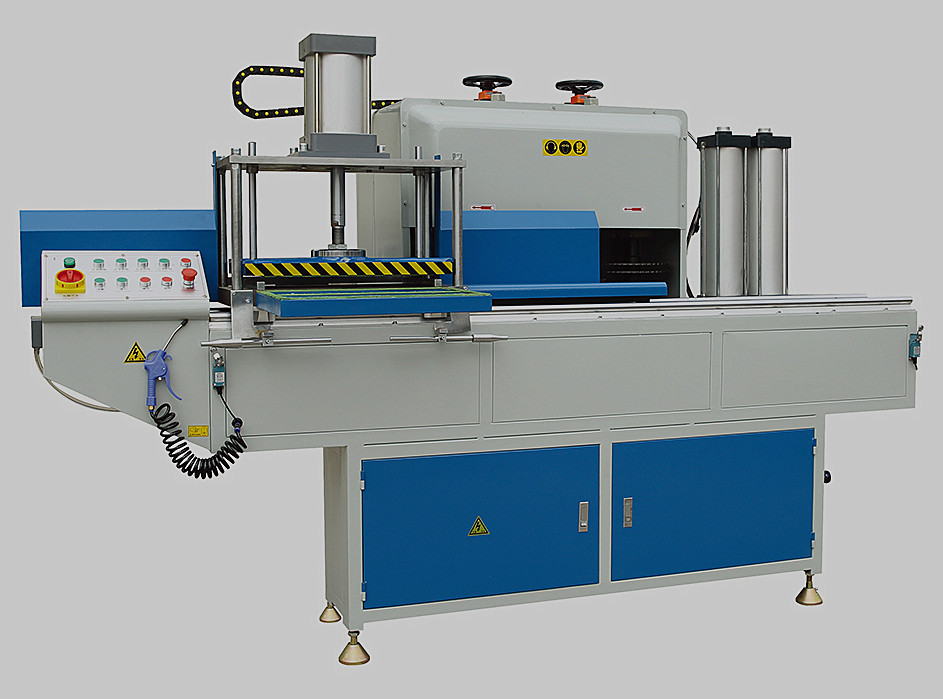 铝门窗加工设备五刀