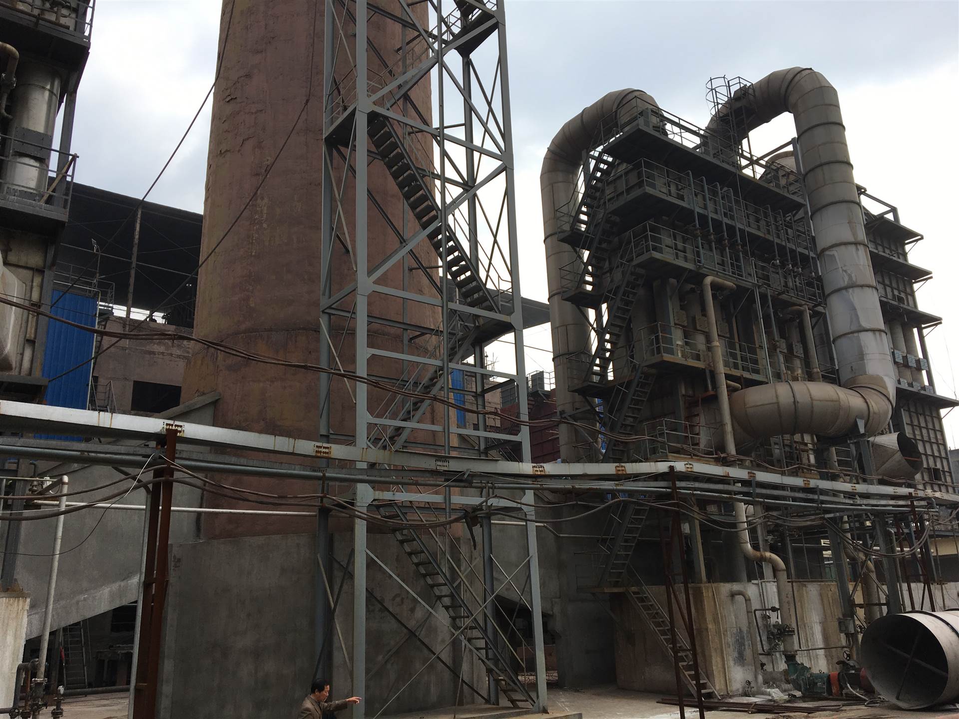 沸腾炉气动乳化脱硫塔脱硫,脱硝,除尘,消白一体化