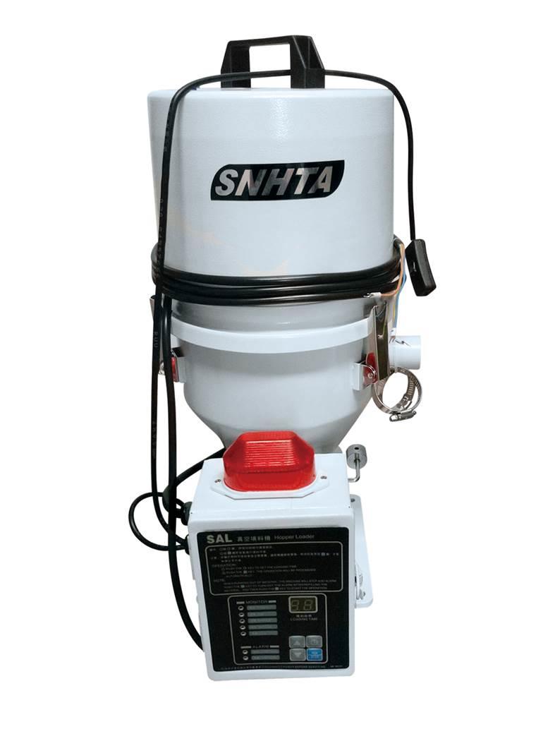 塑料机械设备信易牌吸料机除湿机过滤器