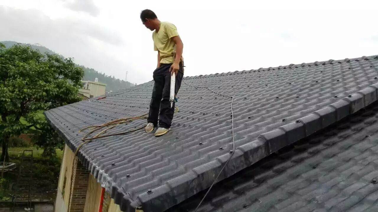 海口屋顶仿古瓦树脂装饰瓦价格钢结构隔热瓦