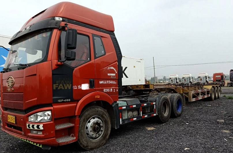 二手拖头j6双驱6桥拖板车13米高低板