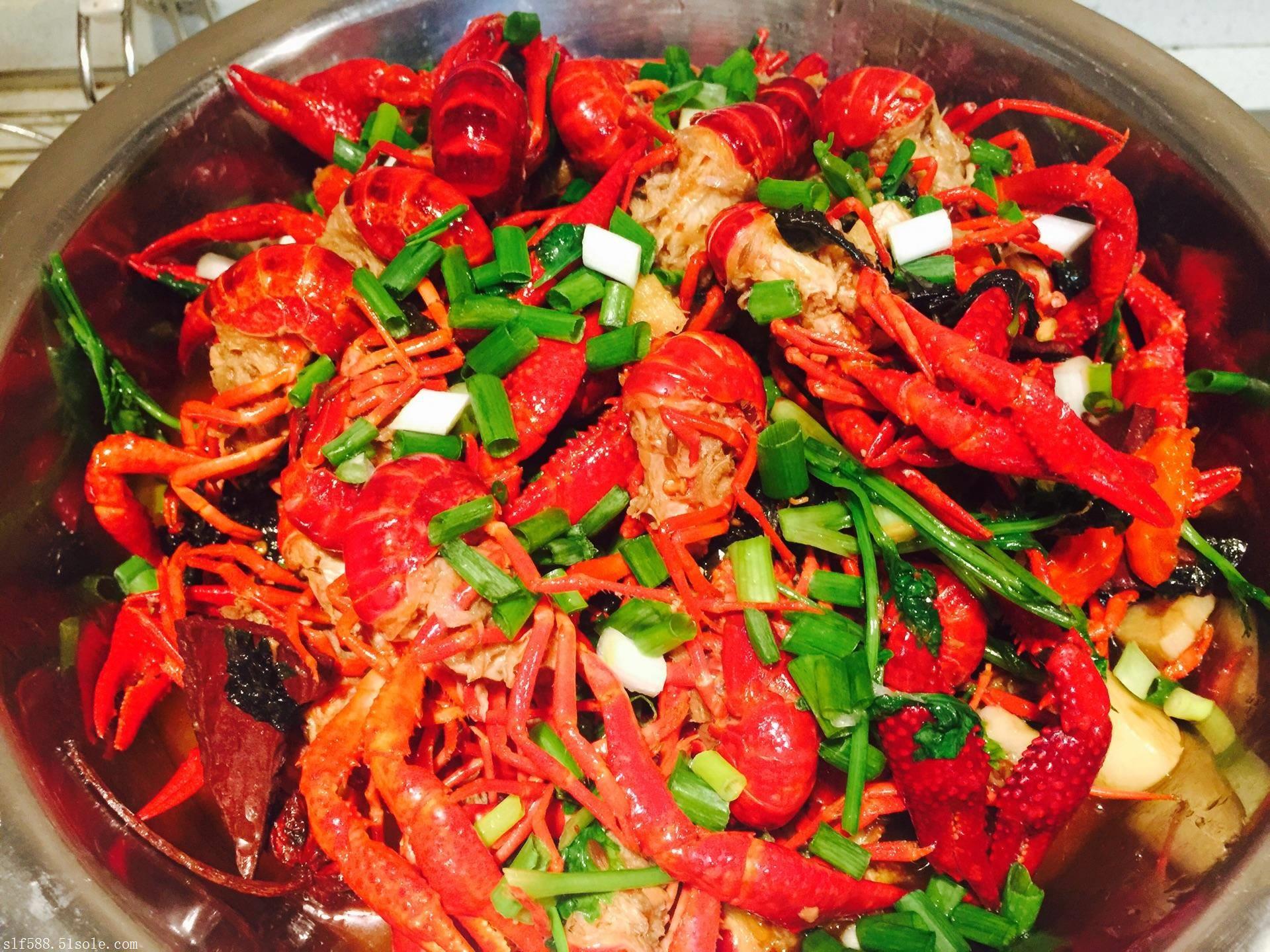 邵阳指导将口味虾制作出成品培训