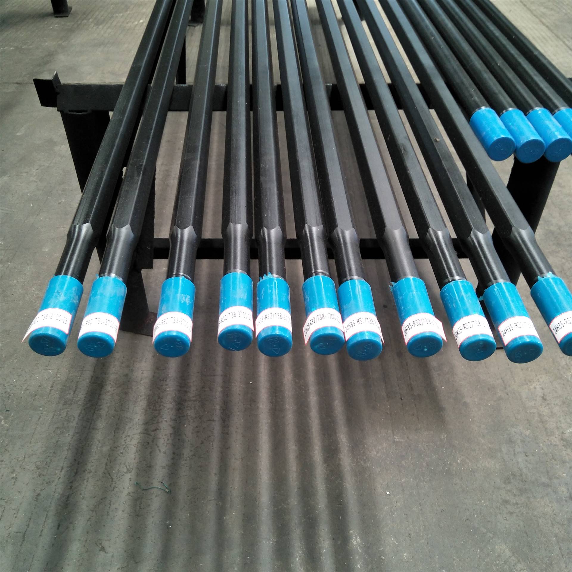 h35台车掘进钻杆三山台车钎杆三臂台车配套钻杆