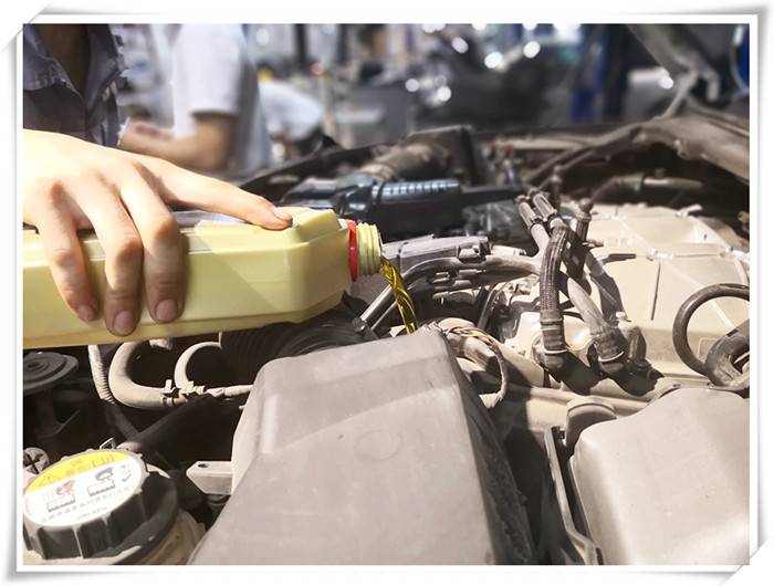 北京朝阳区路虎发现4保养价格及维修服务