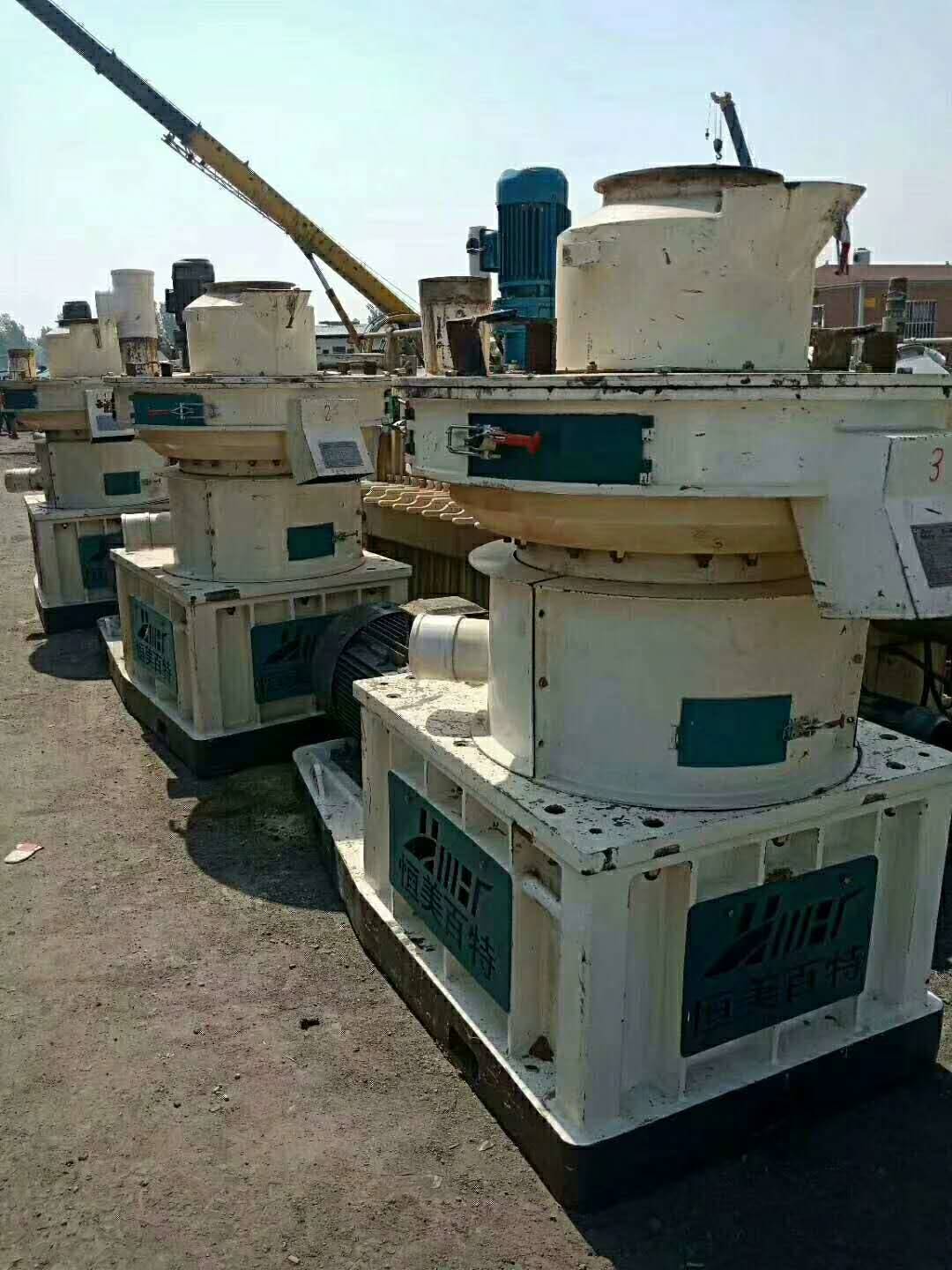 二手木屑颗粒机转让