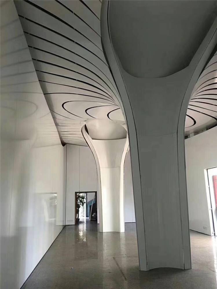 弧形铝方通天花