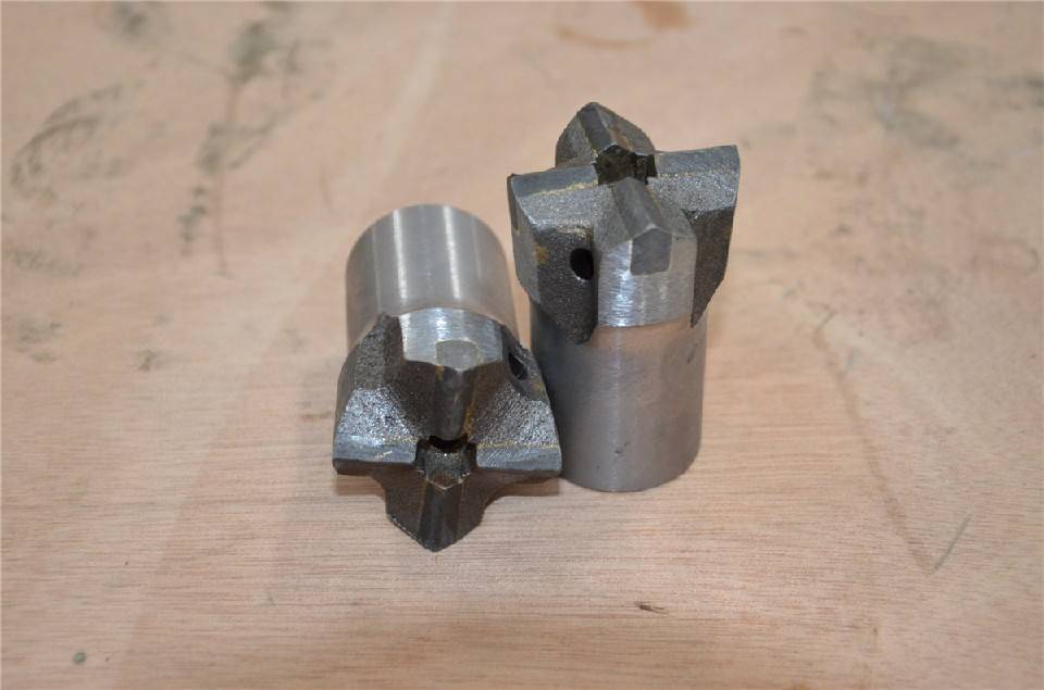 回收一字钎头梅花钻头矿山钻头