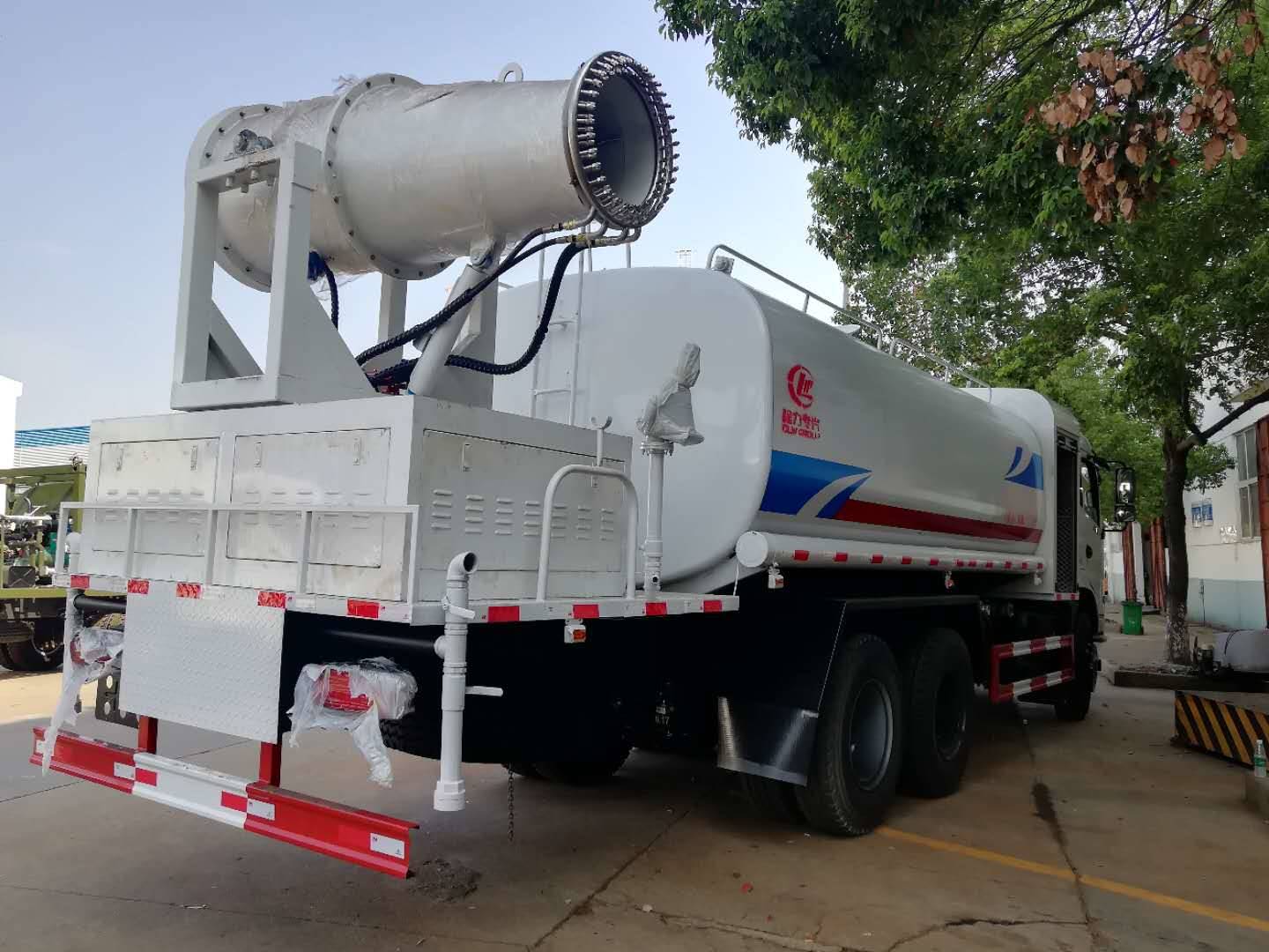 60米抑尘车厂家