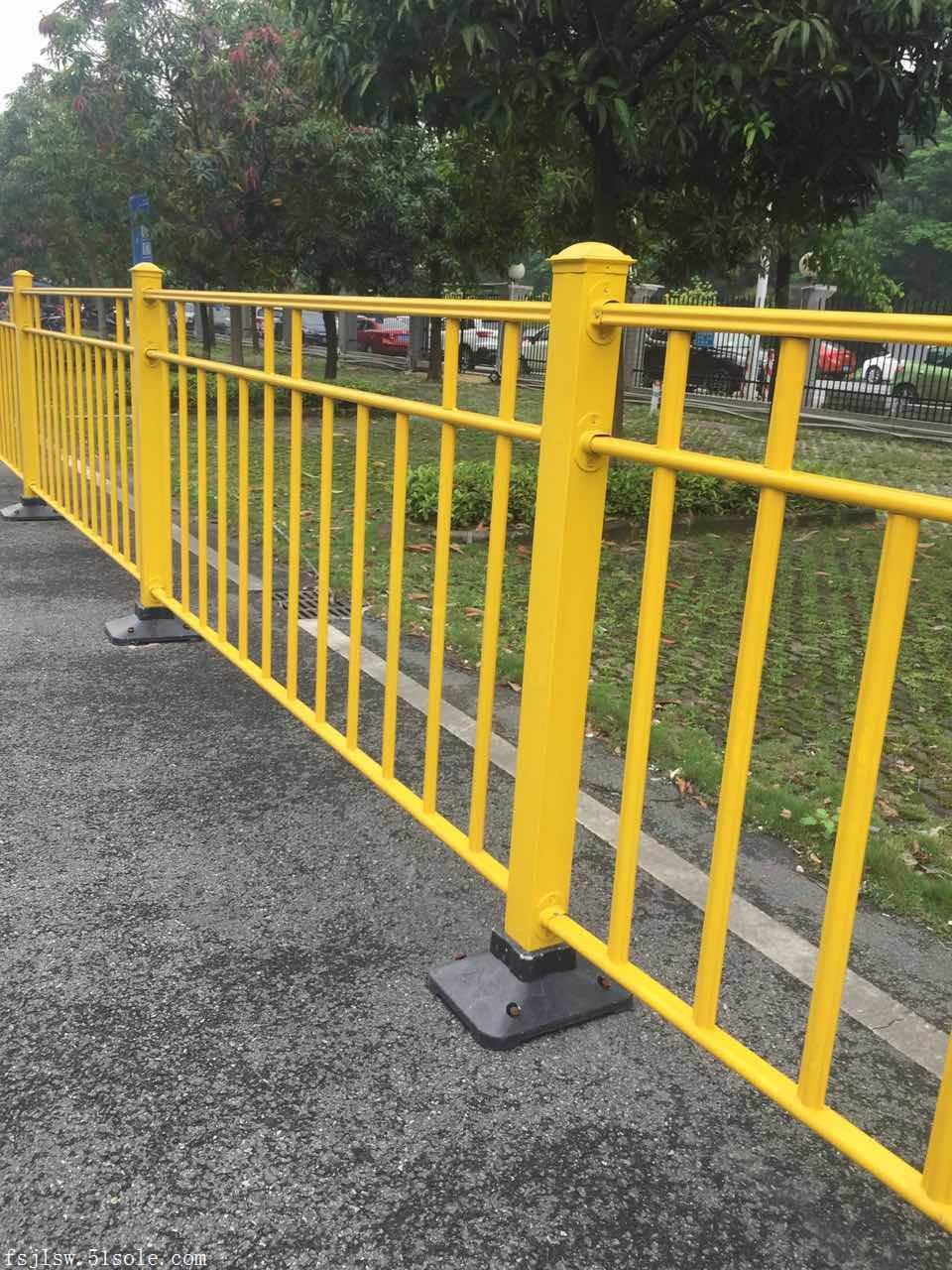 惠州市政道路护栏,草坪绿化围栏,公路隔离栏,美观耐用