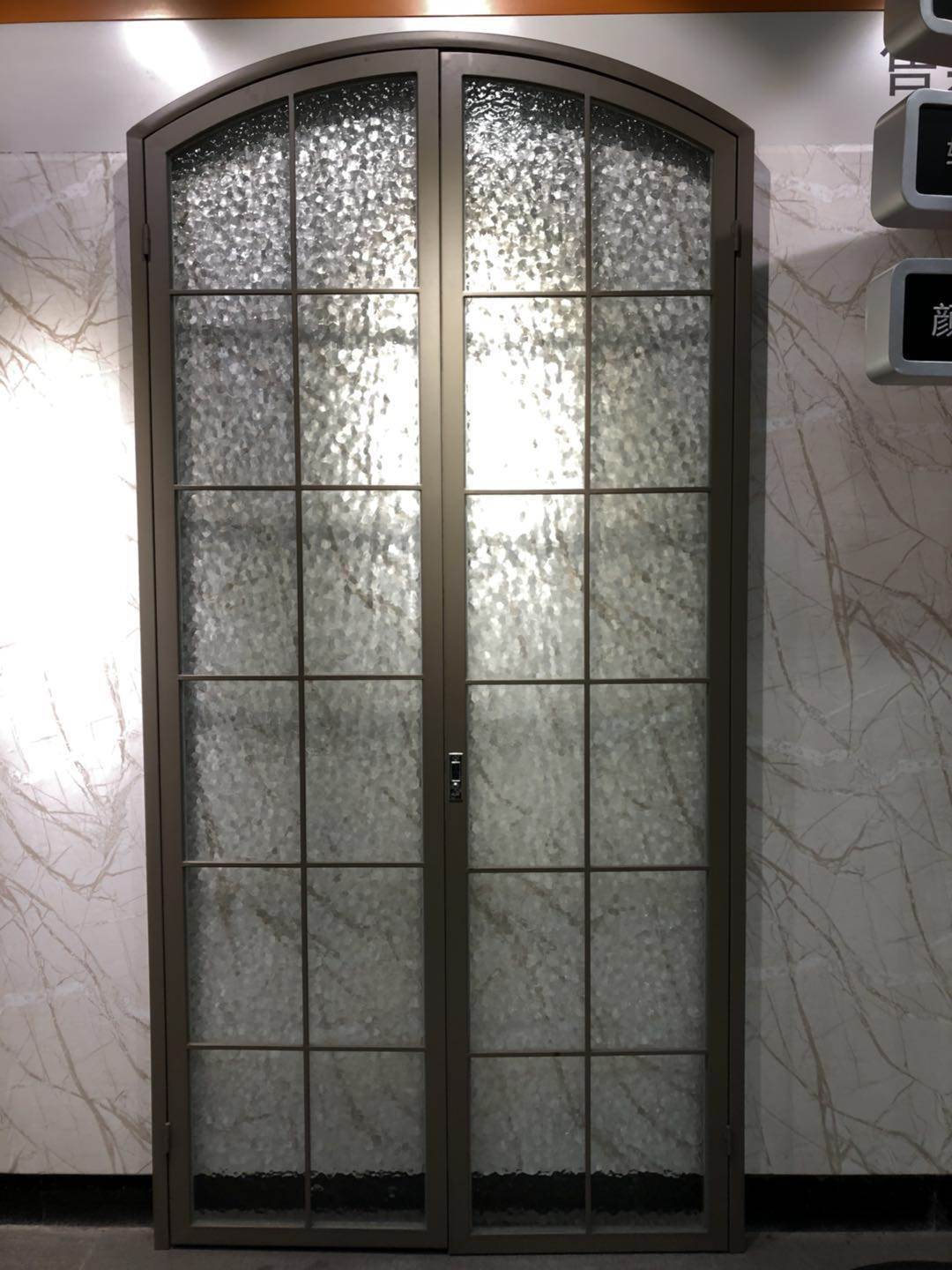 方管玻璃门窗效果图图片