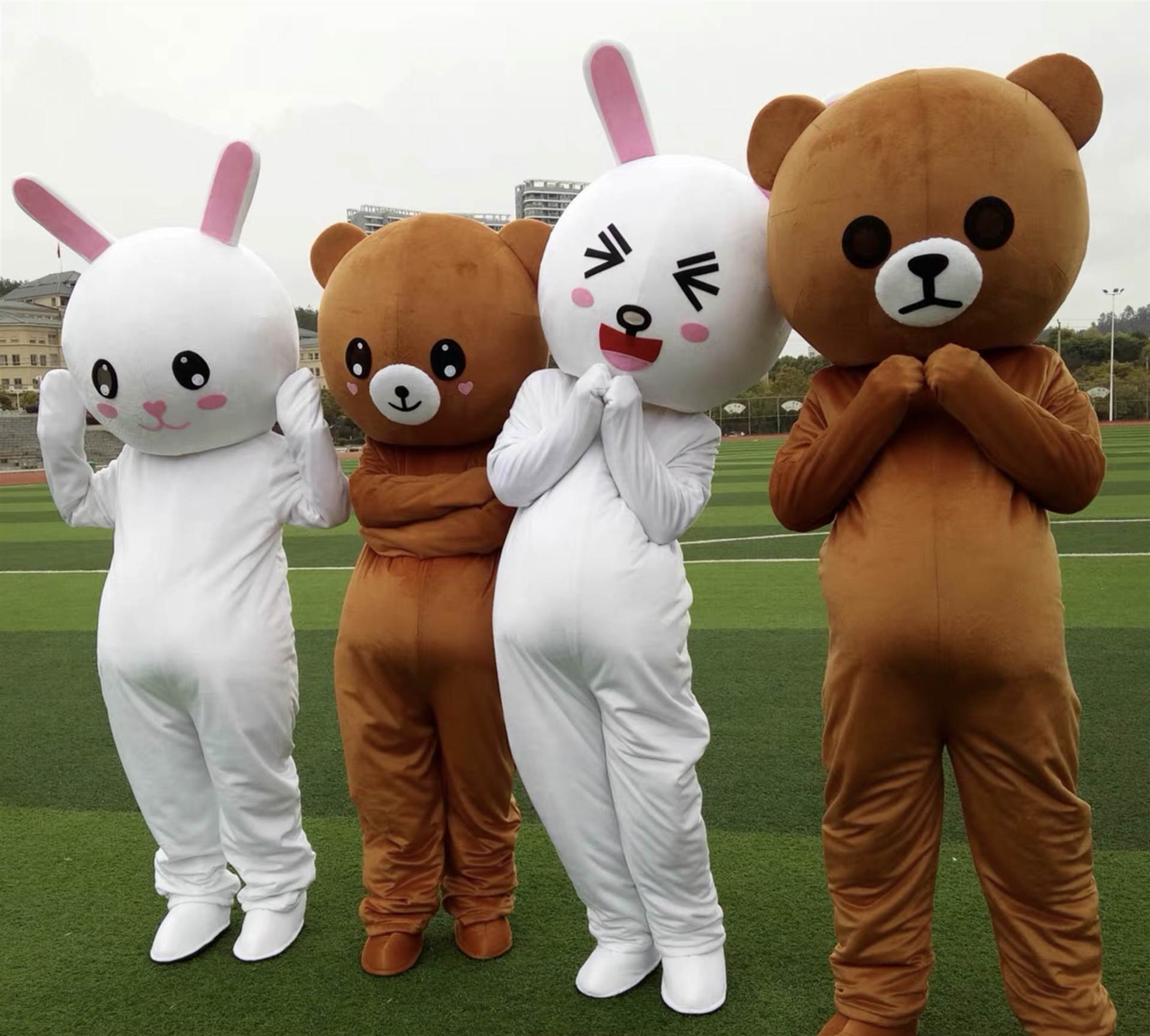 深圳网红熊,网红比卡丘,民俗杂技,魔术,小丑等