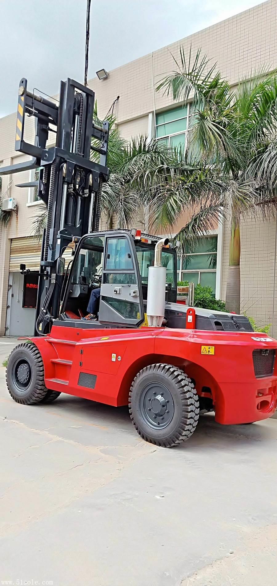 华南重工12吨重型叉车3级门架国产叉车