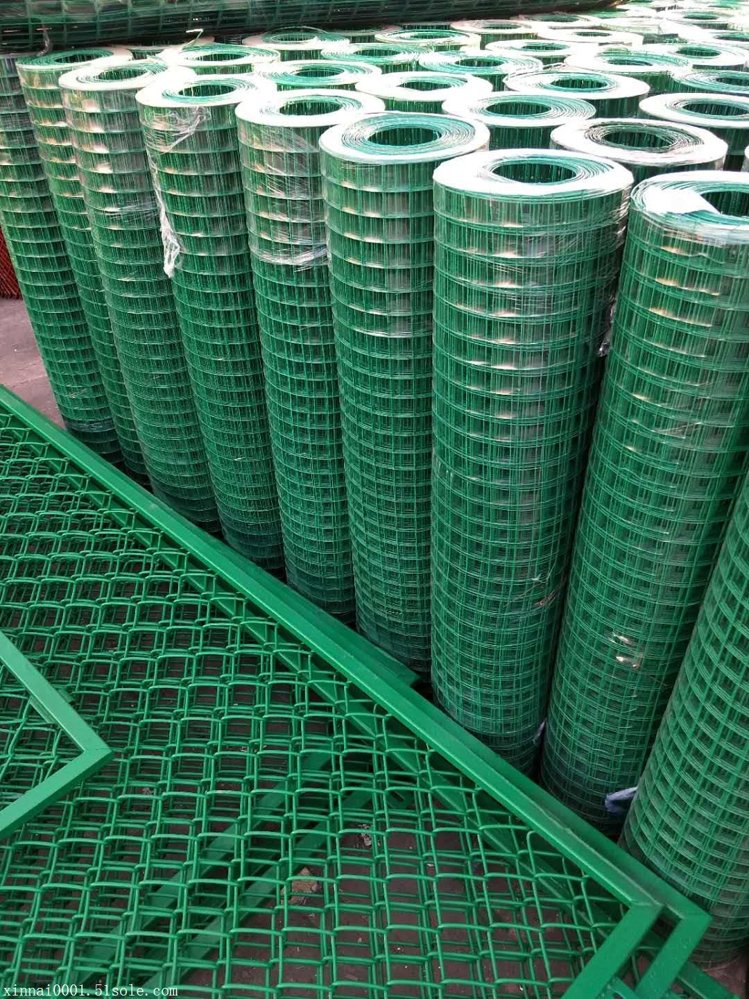 pvc浸塑电焊网片 pvc浸塑电焊网每米价格 浸塑电焊网厂家批发 浸