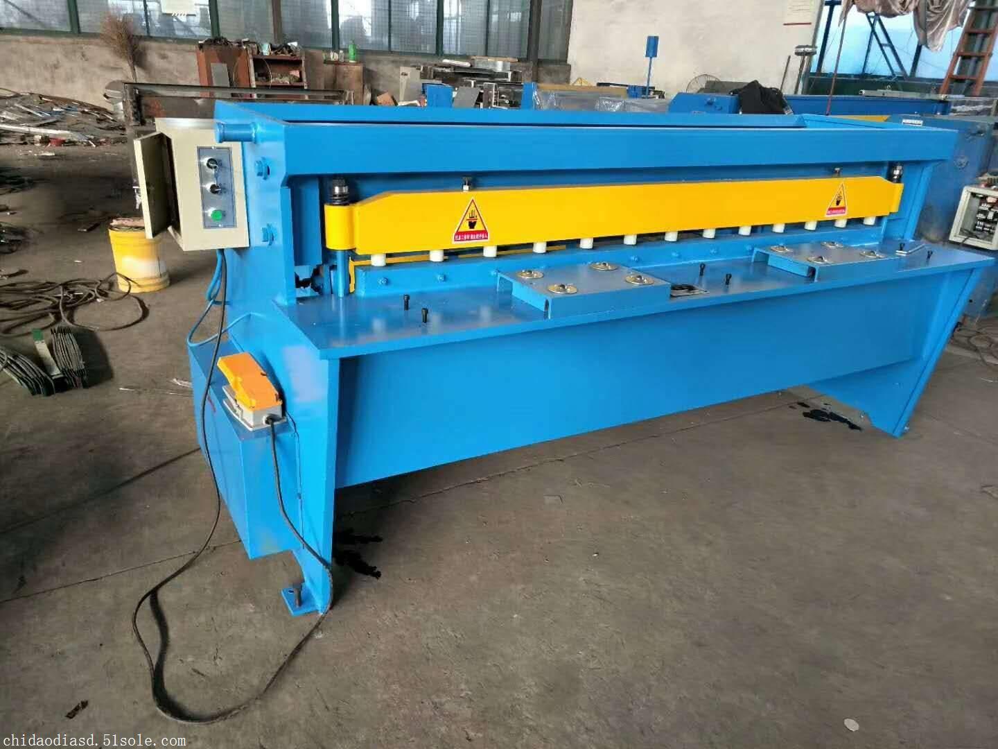 2米手动折边机生产厂家