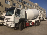 小型搅拌车厂家重汽豪沃12方混凝土搅拌车