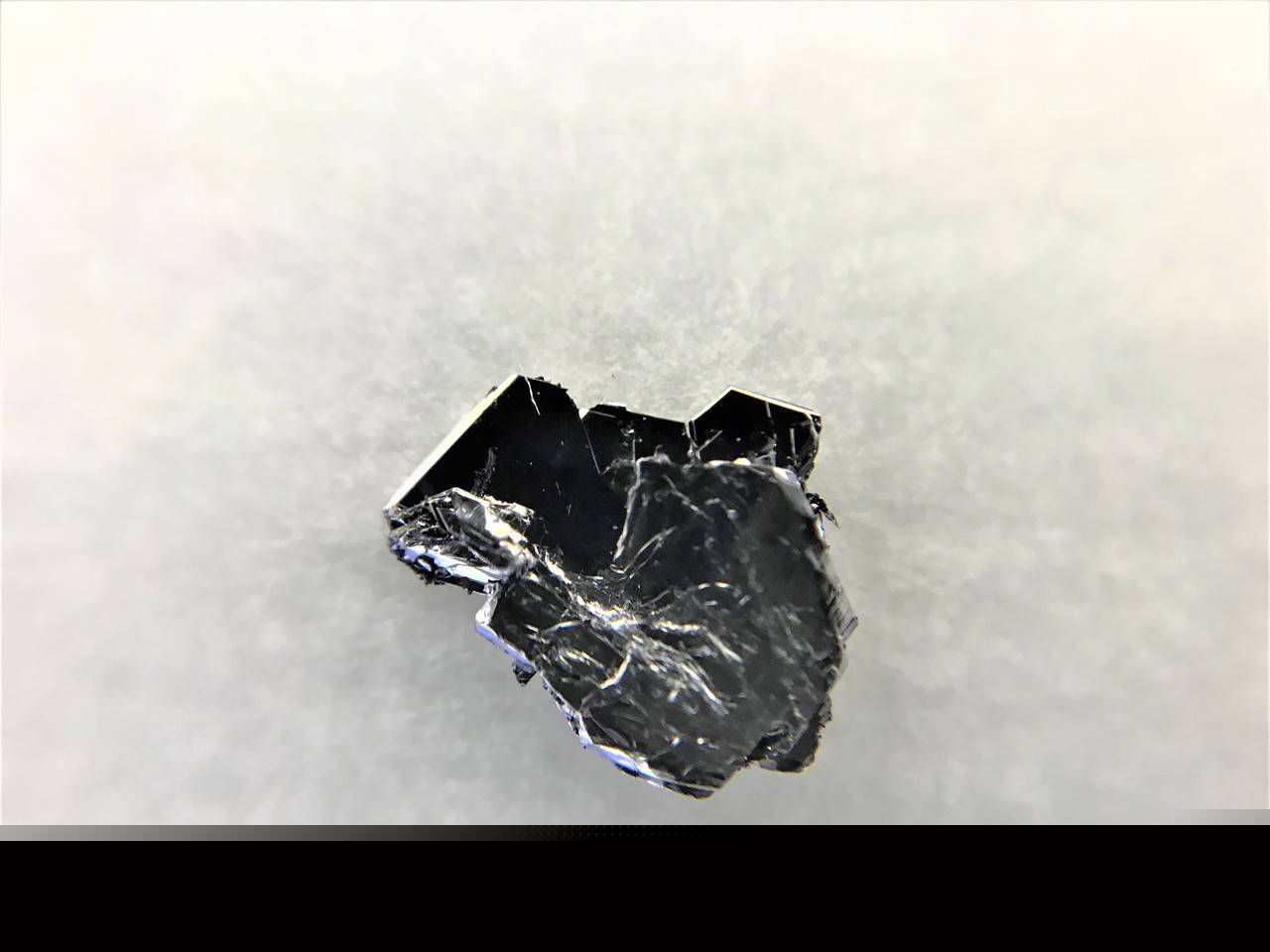 ptypebi2se3crystalsp型硒化铋晶体