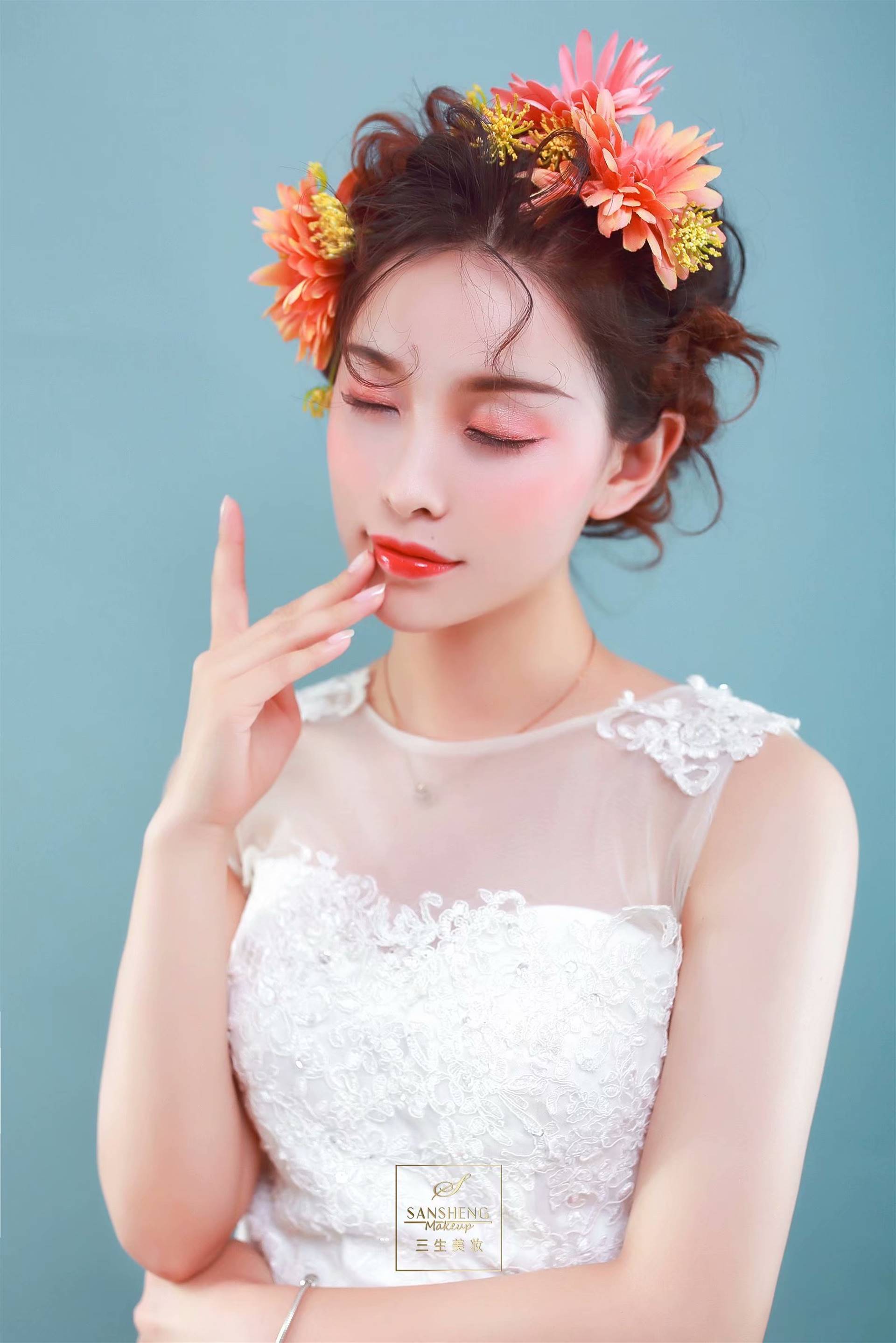 余姚美甲培训班,余姚三生美妆纹绣培训,余姚学化妆学彩妆新娘妆