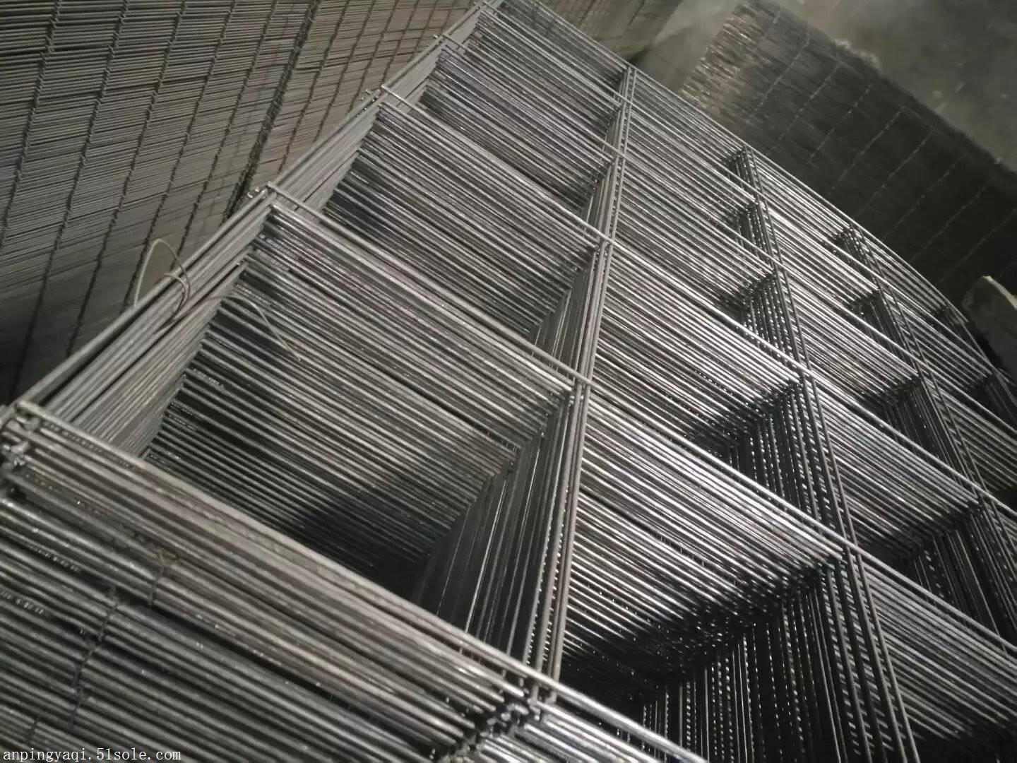 1.8-3mm屋面采暖钢丝网片 10*10cm防裂钢丝网片现货供应