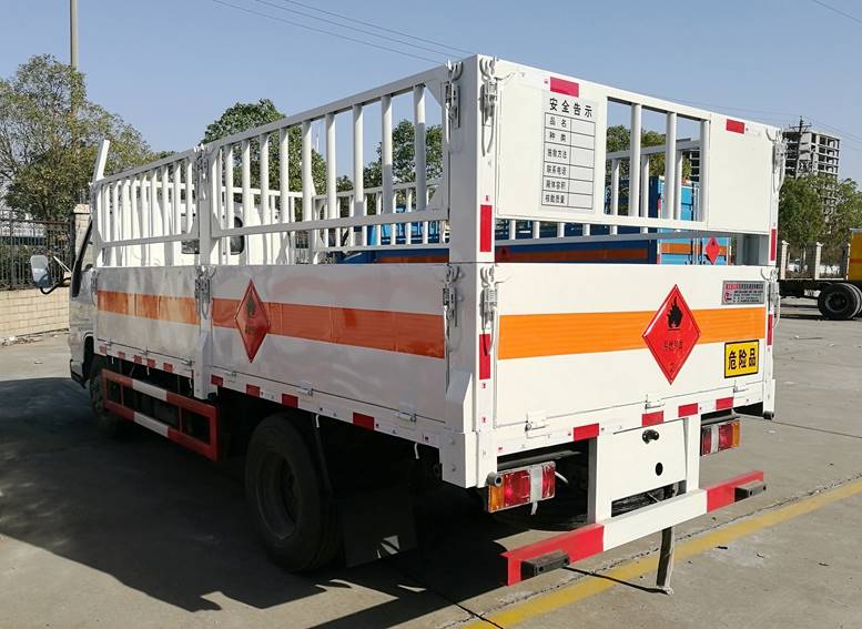 1):压缩氢,甲乙醚,冷冻液态乙烯,乙基氯,乙胺,乙烷, ,无水二甲胺,环