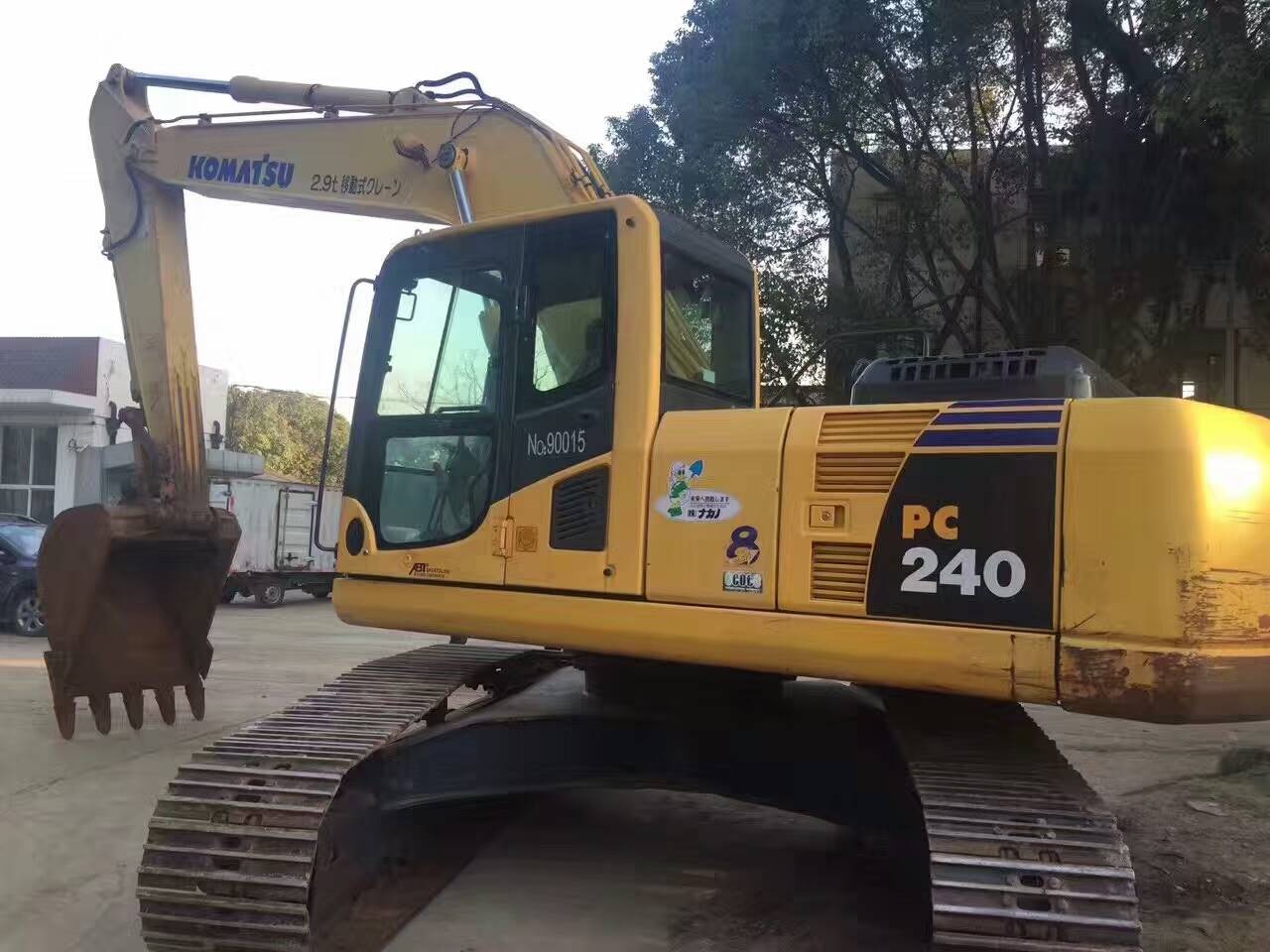 商机类型:供应信息  关键词:二手小松240挖掘机 发布时间:2018/9/1