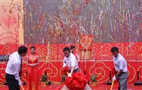 天津市盛世礼仪庆典提供 开业庆典活动道具 彩虹机彩带机出租
