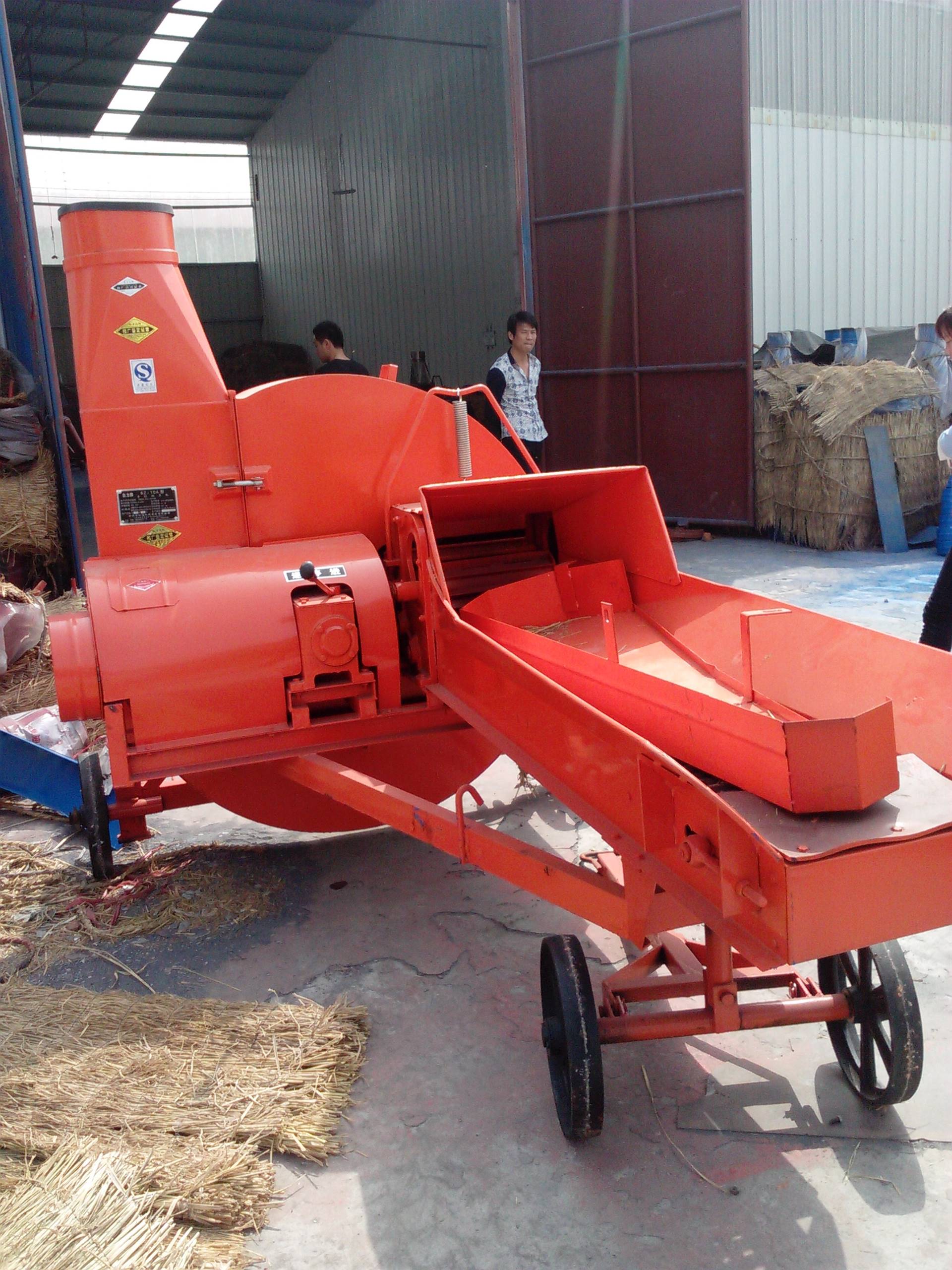 玉米秸秆揉丝粉碎机