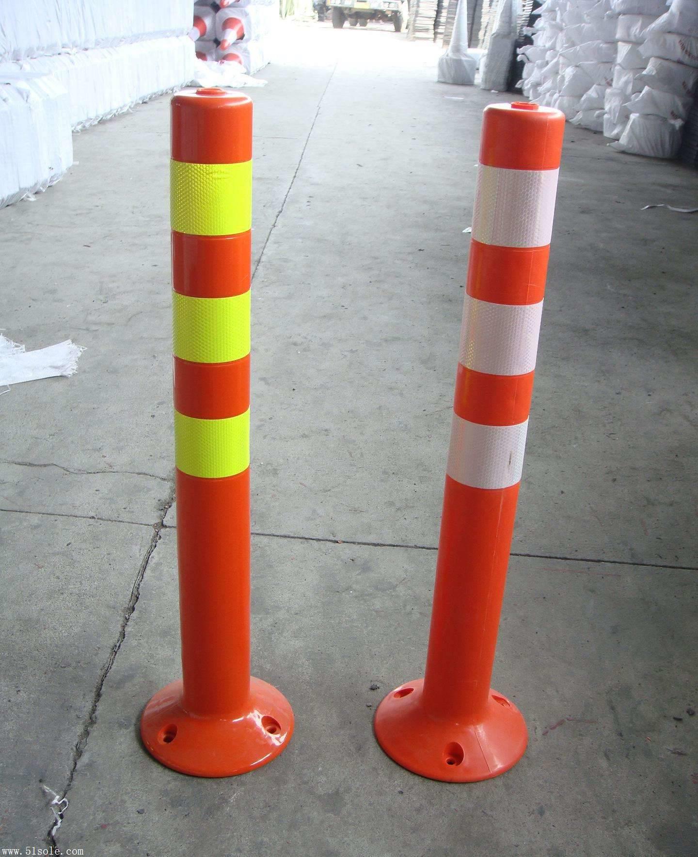 西安弹力柱生产西安弹力柱制作道路隔离柱防撞柱pu弹力柱厂家