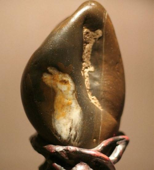 玉兔奇石拍卖征集价格