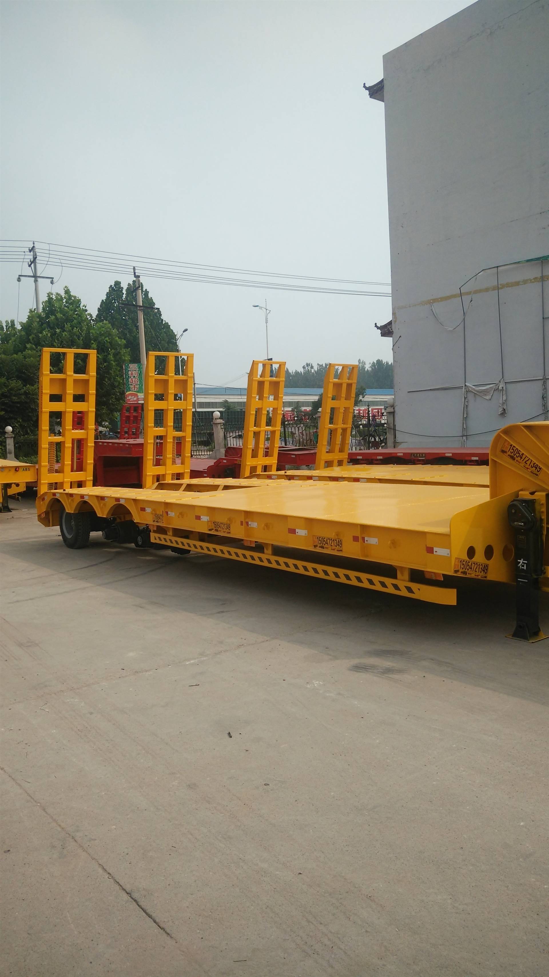 锦辉近期高低半挂车价格调整