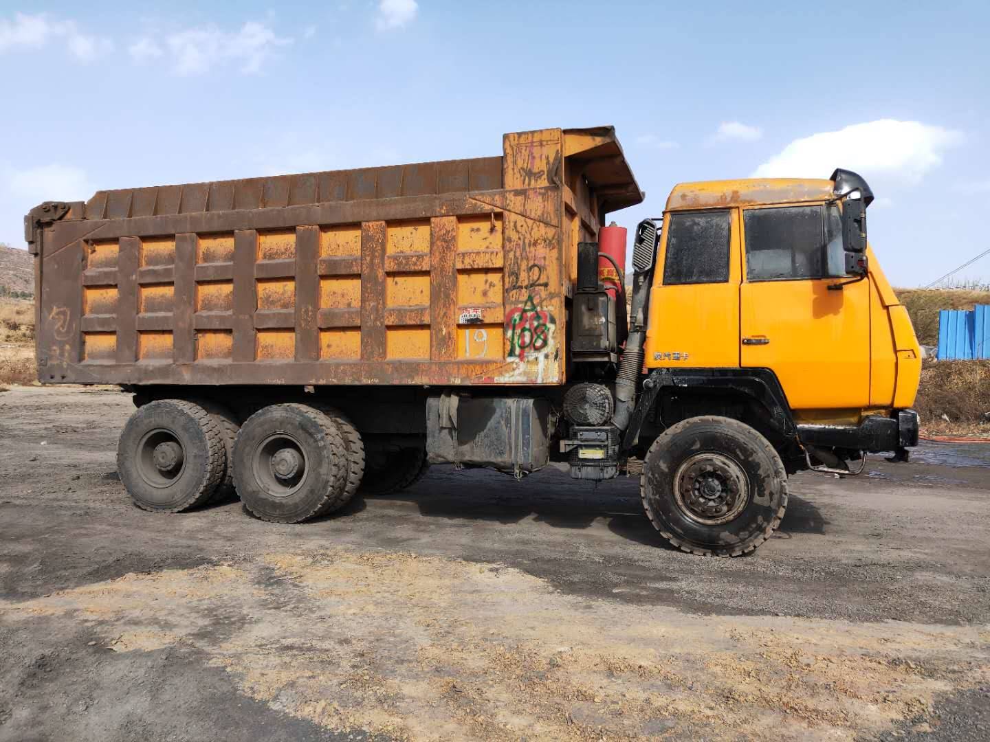 出售陕汽奥龙二手后八轮自卸车