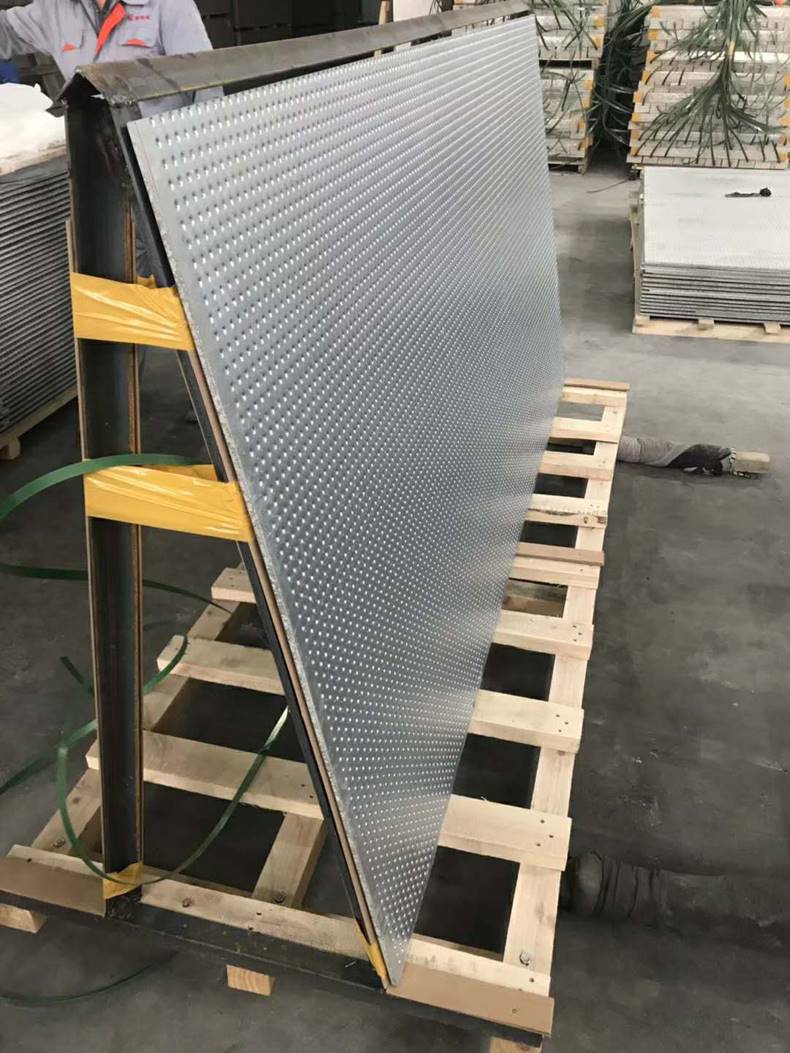 9.5 厚纤维水泥复合钢板