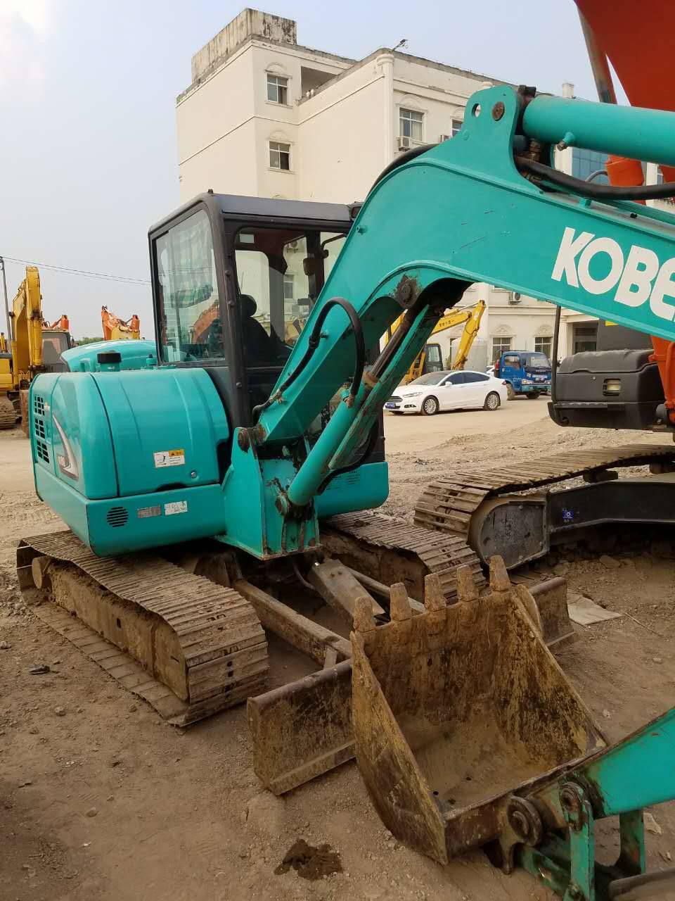 14年个人二手神钢60正宗原版二手挖掘机车况性能极佳