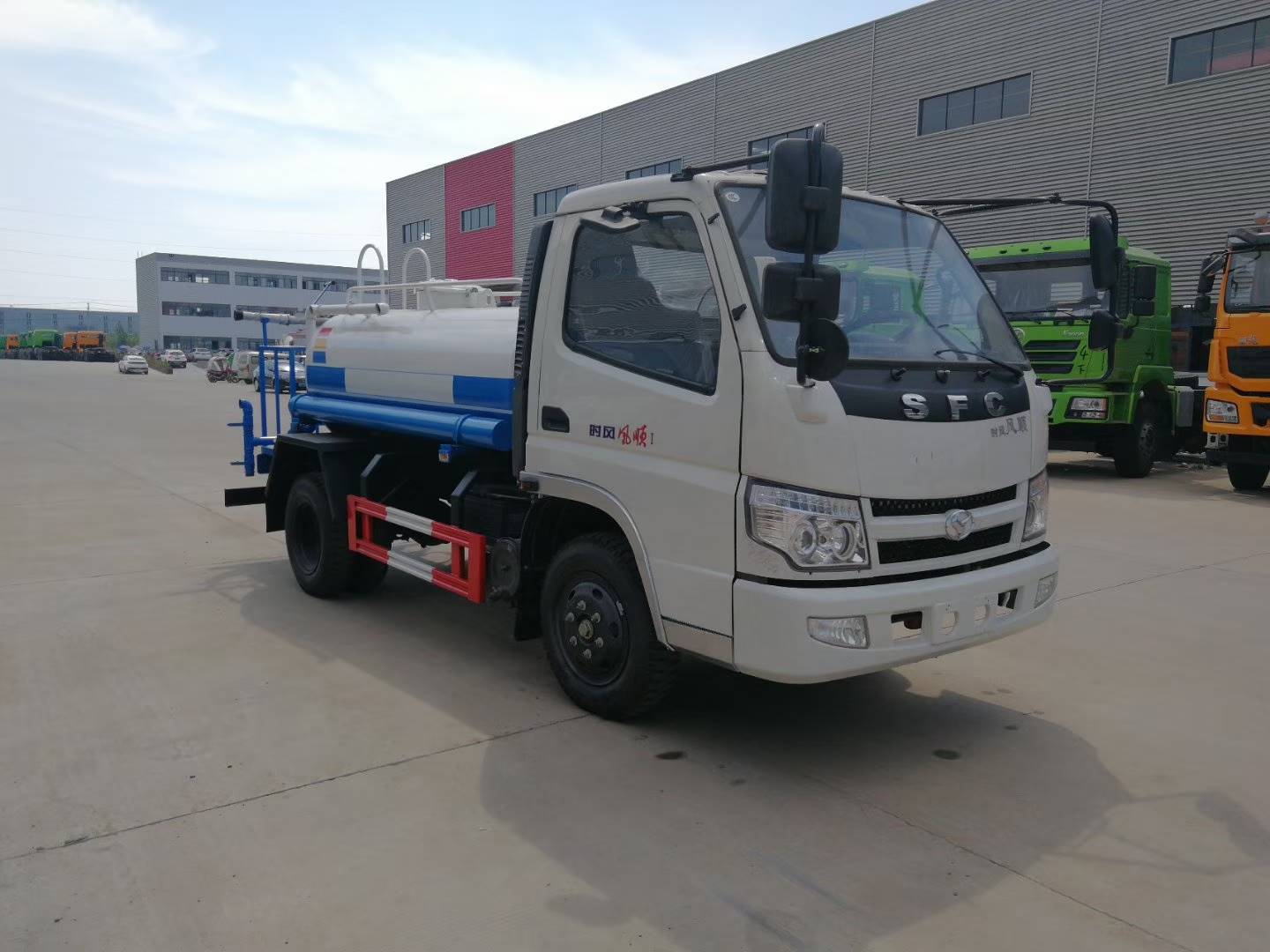 时风3吨蓝牌洒水车报价