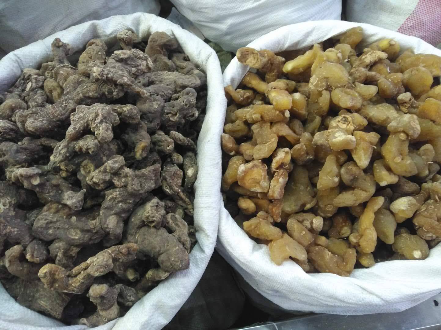 黄精药用价值黄精市场批发价格多少钱一斤