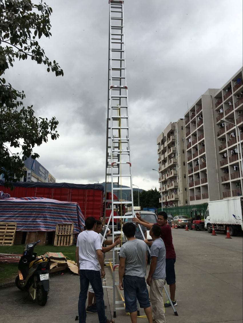 8米铝合金伸缩梯价格 宝安人字伸缩梯批发厂家