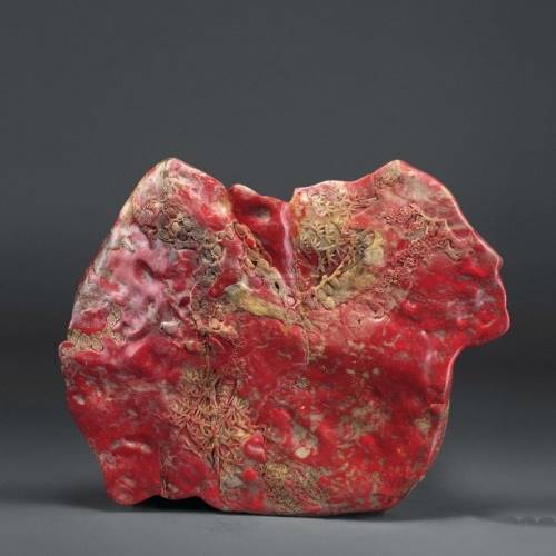 鸡血石大红袍摆件图片及拍卖价格