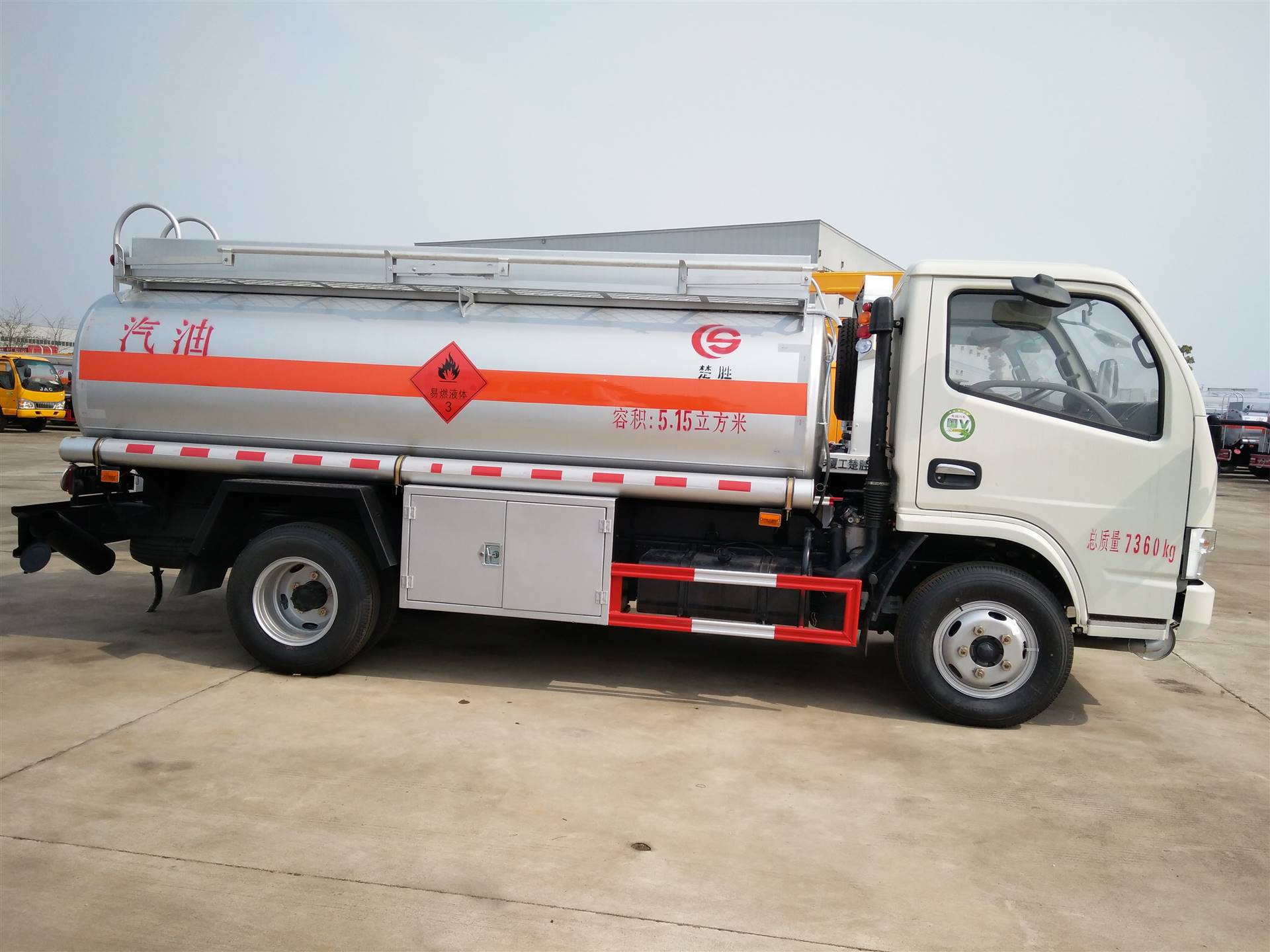 汽油油罐车5吨价格