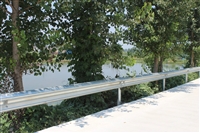 江西景德镇波形护栏板厂家直销