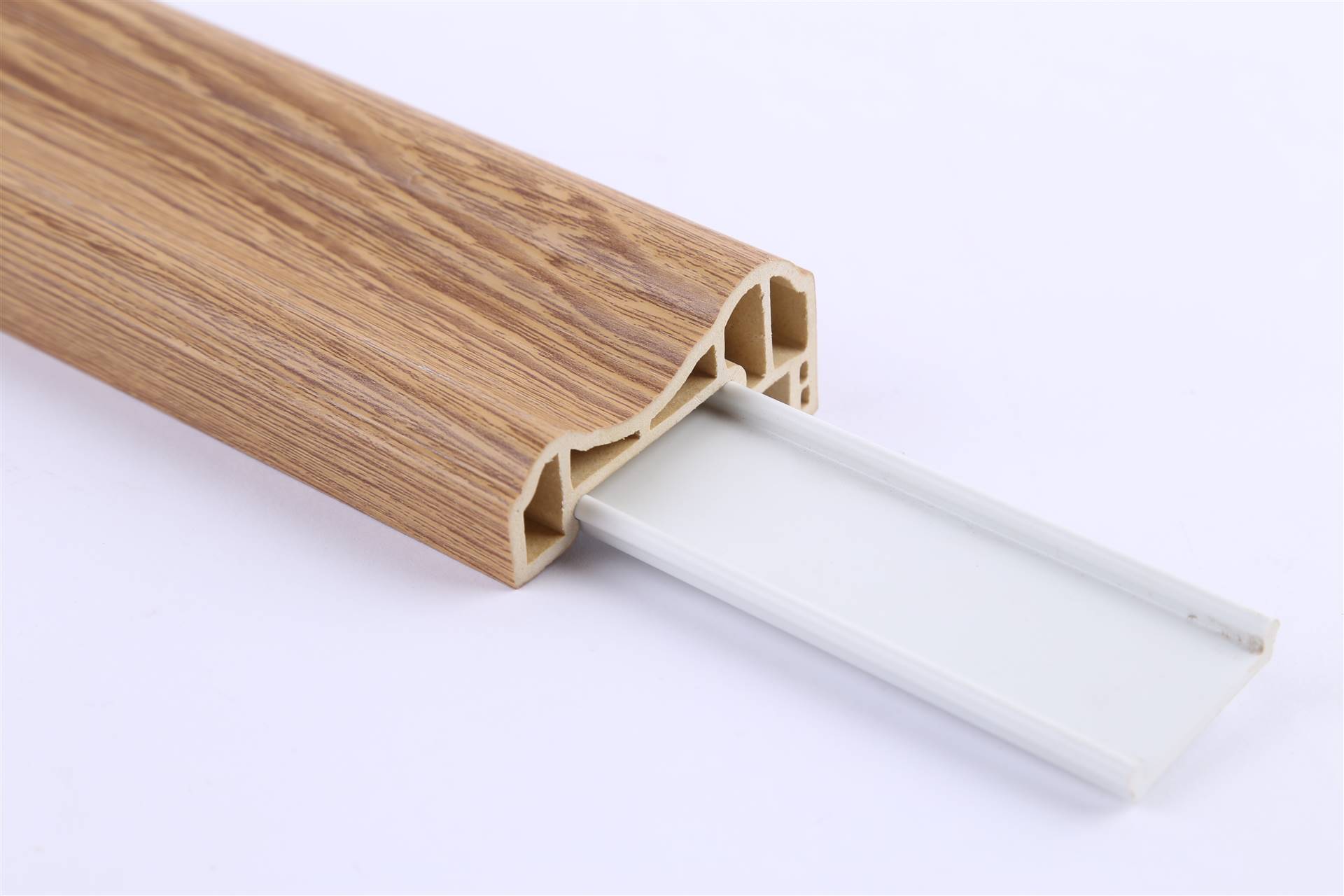 厂家直销亿家绿晨竹木纤维60墙裙装饰线条 集成墙板配套线条
